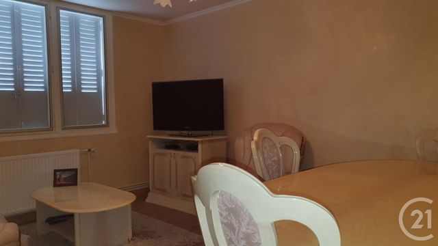 Afficher la photo en grand Appartement F3 à vendre - 3 pièces - 53.0 m2 - MONTLUCON - 03 - AUVERGNE - Century 21 Pasquet Immobilier