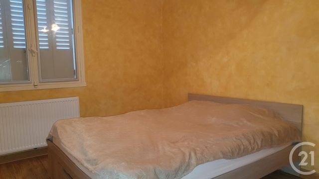 Afficher la photo en grand Appartement F3 à vendre - 3 pièces - 53.0 m2 - MONTLUCON - 03 - AUVERGNE - Century 21 Pasquet Immobilier
