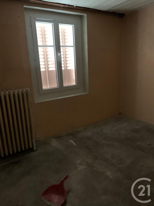 Afficher la photo en grand maison à louer - 4 pièces - 70.0 m2 - MONTLUCON - 03 - AUVERGNE - Century 21 Pasquet Immobilier