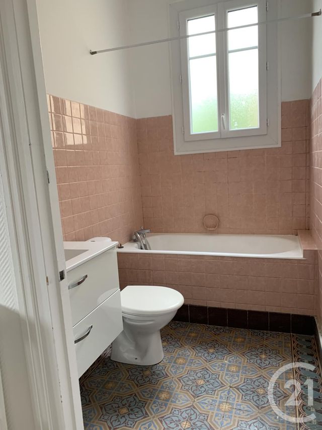 Afficher la photo en grand maison à louer - 4 pièces - 70.0 m2 - MONTLUCON - 03 - AUVERGNE - Century 21 Pasquet Immobilier