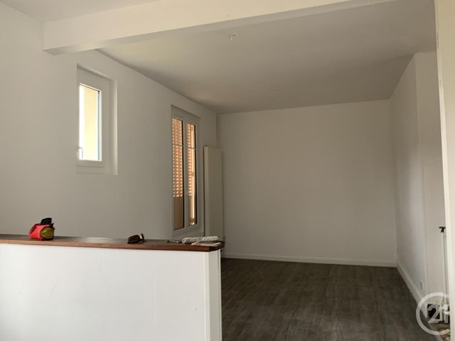 Afficher la photo en grand maison à louer - 4 pièces - 70.0 m2 - MONTLUCON - 03 - AUVERGNE - Century 21 Pasquet Immobilier