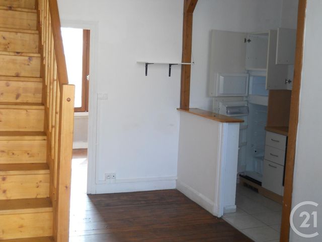 Afficher la photo en grand Appartement F2 à louer - 2 pièces - 53.0 m2 - MONTLUCON - 03 - AUVERGNE - Century 21 Pasquet Immobilier