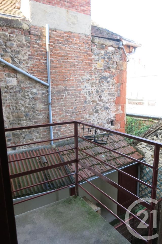 Afficher la photo en grand Appartement F2 à louer - 2 pièces - 53.0 m2 - MONTLUCON - 03 - AUVERGNE - Century 21 Pasquet Immobilier