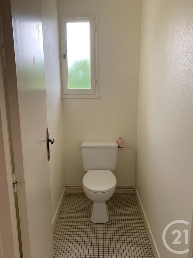 Afficher la photo en grand maison à louer - 11 pièces - 89.0 m2 - MONTLUCON - 03 - AUVERGNE - Century 21 Pasquet Immobilier