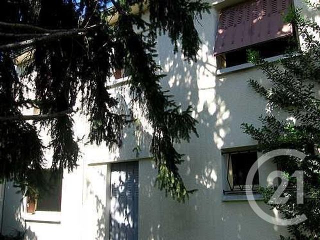 Afficher la photo en grand maison à louer - 11 pièces - 89.0 m2 - MONTLUCON - 03 - AUVERGNE - Century 21 Pasquet Immobilier