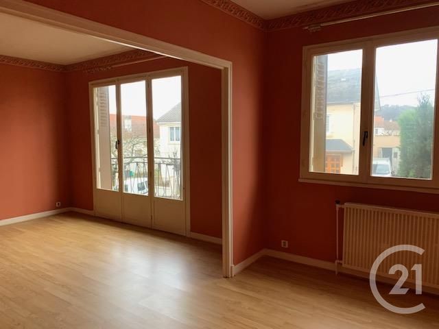 Afficher la photo en grand maison à louer - 11 pièces - 89.0 m2 - MONTLUCON - 03 - AUVERGNE - Century 21 Pasquet Immobilier