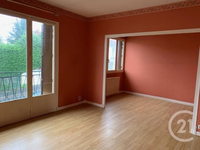 Afficher la photo en grand maison à louer - 11 pièces - 89.0 m2 - MONTLUCON - 03 - AUVERGNE - Century 21 Pasquet Immobilier