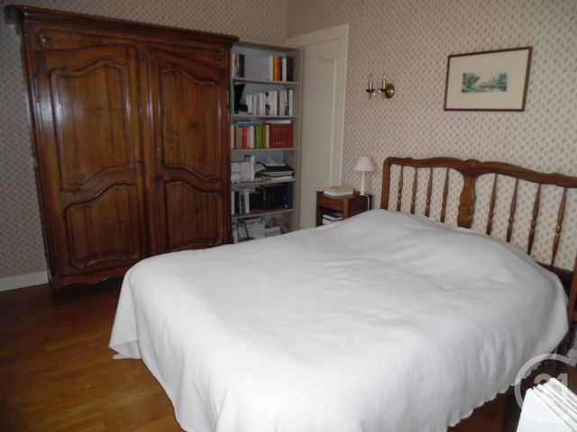 Afficher la photo en grand maison à vendre - 6 pièces - 173.0 m2 - LAVAULT STE ANNE - 03 - AUVERGNE - Century 21 Pasquet Immobilier