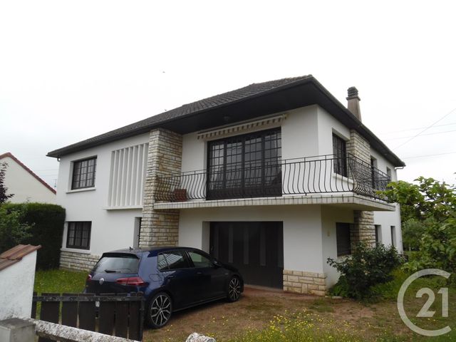 Afficher la photo en grand maison à vendre - 6 pièces - 173.0 m2 - LAVAULT STE ANNE - 03 - AUVERGNE - Century 21 Pasquet Immobilier