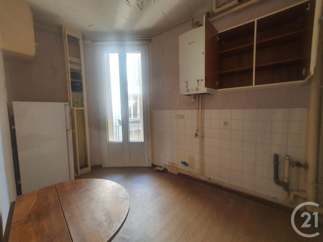 Afficher la photo en grand Appartement F3 à vendre - 5 pièces - 82.0 m2 - MONTLUCON - 03 - AUVERGNE - Century 21 Pasquet Immobilier