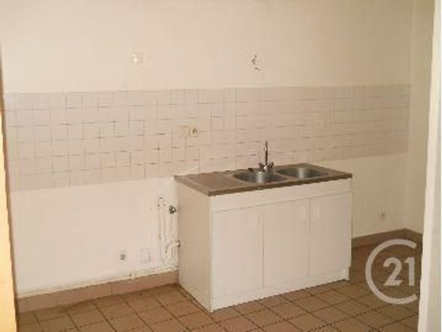 maison à vendre - 5 pièces - 85.0 m2 - MONTAIGUT EN COMBRAILLE - 63 - AUVERGNE - Century 21 Pasquet Immobilier