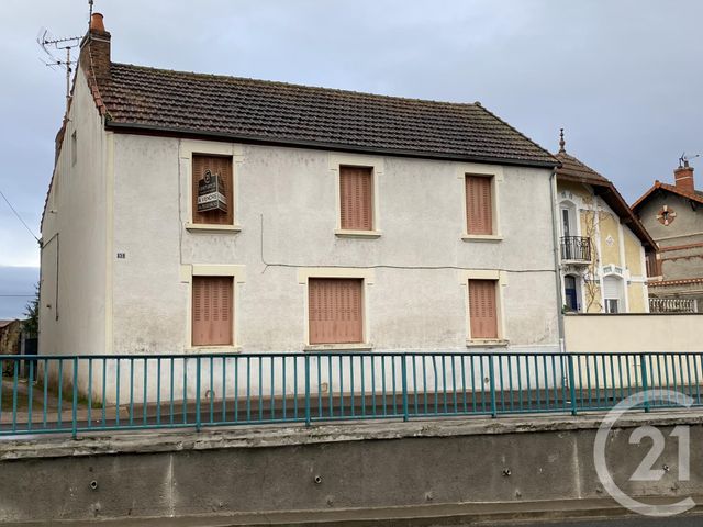 Immeuble à vendre COMMENTRY