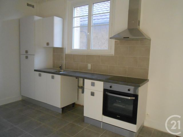 Appartement F2 à louer - 2 pièces - 39.7 m2 - MONTLUCON - 03 - AUVERGNE - Century 21 Pasquet Immobilier