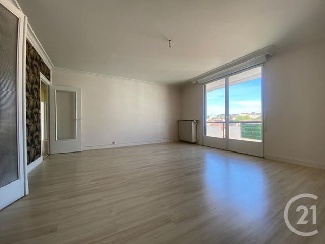 Appartement F4 à vendre - 5 pièces - 119.19 m2 - MONTLUCON - 03 - AUVERGNE - Century 21 Pasquet Immobilier