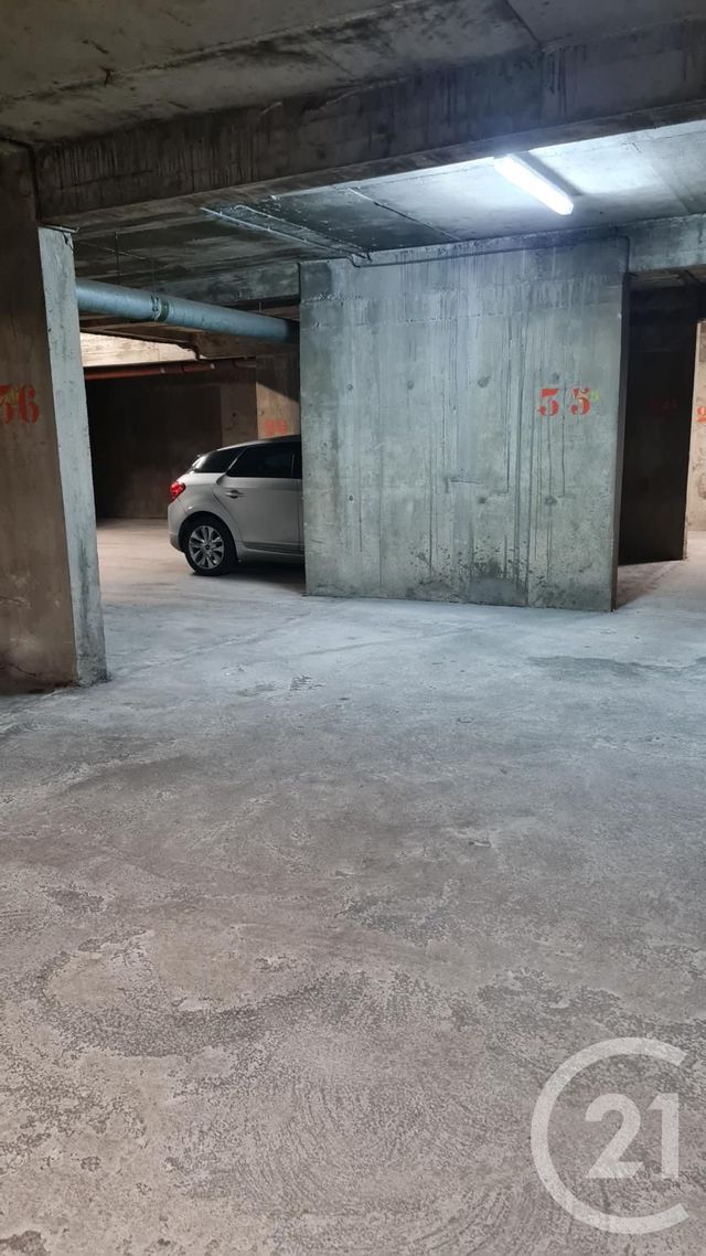 parking à louer - 15.0 m2 - MONTLUCON - 03 - AUVERGNE - Century 21 Pasquet Immobilier