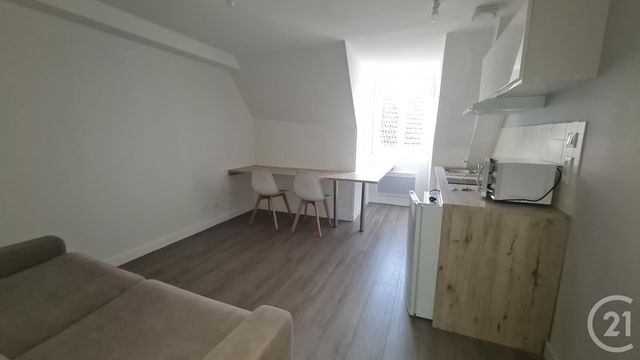 Studio à louer - 1 pièce - 24.8 m2 - MONTLUCON - 03 - AUVERGNE - Century 21 Pasquet Immobilier