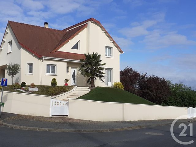 maison à vendre - 7 pièces - 172.0 m2 - DOMERAT - 03 - AUVERGNE - Century 21 Pasquet Immobilier