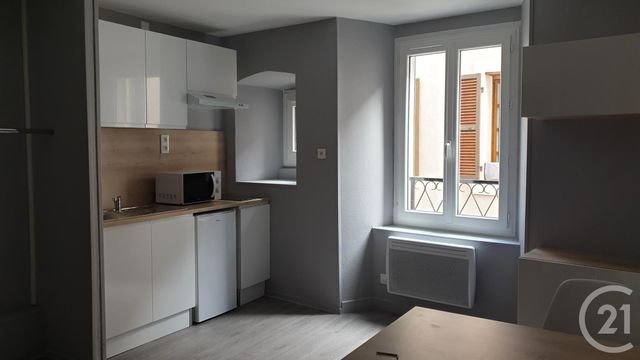 Studio à louer - 1 pièce - 24.8 m2 - MONTLUCON - 03 - AUVERGNE - Century 21 Pasquet Immobilier