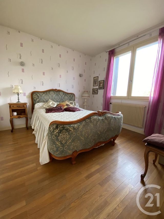 maison-vendre-4-pi-ces-100-0-m2-montlucon-03-auvergne