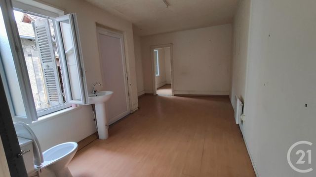 Afficher la photo en grand commerce à louer - 55.0 m2 - MONTLUCON - 03 - AUVERGNE - Century 21 Pasquet Immobilier