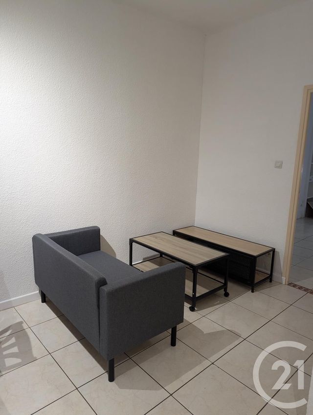 Appartement F1 bis à louer - 2 pièces - 39.95 m2 - MONTLUCON - 03 - AUVERGNE - Century 21 Pasquet Immobilier