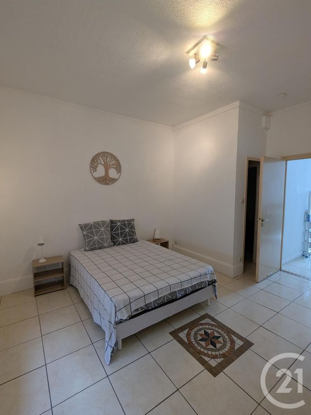 Appartement F1 bis à louer - 2 pièces - 39.95 m2 - MONTLUCON - 03 - AUVERGNE - Century 21 Pasquet Immobilier