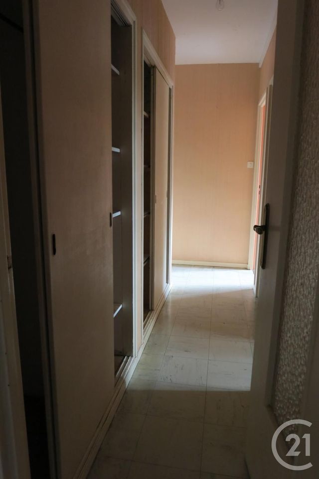 Appartement F3 à vendre - 3 pièces - 71.52 m2 - DESERTINES - 03 - AUVERGNE - Century 21 Pasquet Immobilier