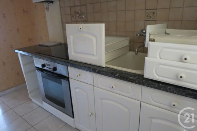 Appartement F3 à vendre - 3 pièces - 71.52 m2 - DESERTINES - 03 - AUVERGNE - Century 21 Pasquet Immobilier