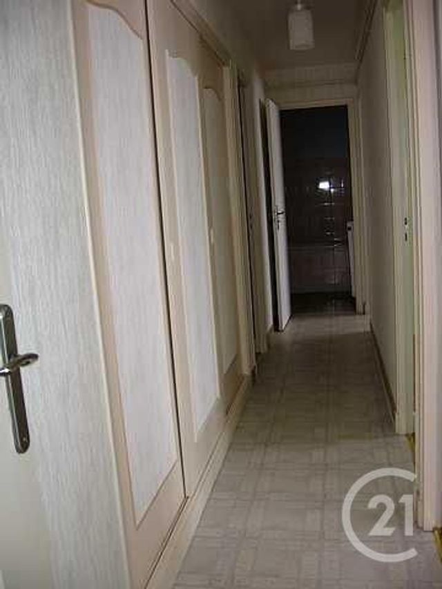 Appartement F3 à vendre - 4 pièces - 71.09 m2 - 03 - AUVERGNE - Century 21 Pasquet Immobilier