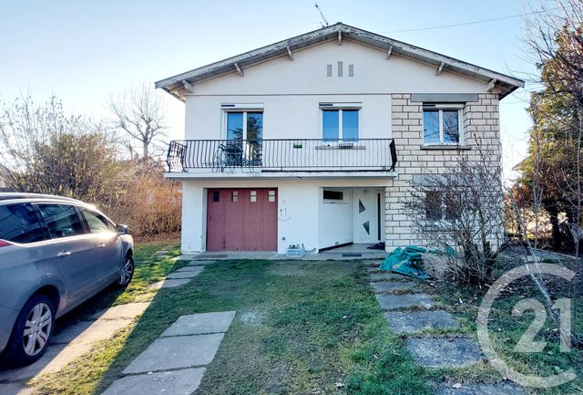 maison à vendre - 8 pièces - 118.0 m2 - NERIS LES BAINS - 03 - AUVERGNE - Century 21 Pasquet Immobilier
