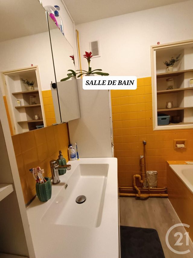 Appartement F5 à vendre - 5 pièces - 105.0 m2 - MONTLUCON - 03 - AUVERGNE - Century 21 Pasquet Immobilier