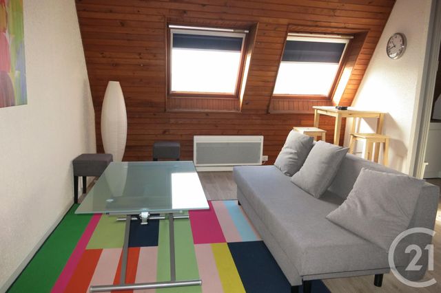Appartement F1 à louer - 1 pièce - 23.0 m2 - DESERTINES - 03 - AUVERGNE - Century 21 Pasquet Immobilier