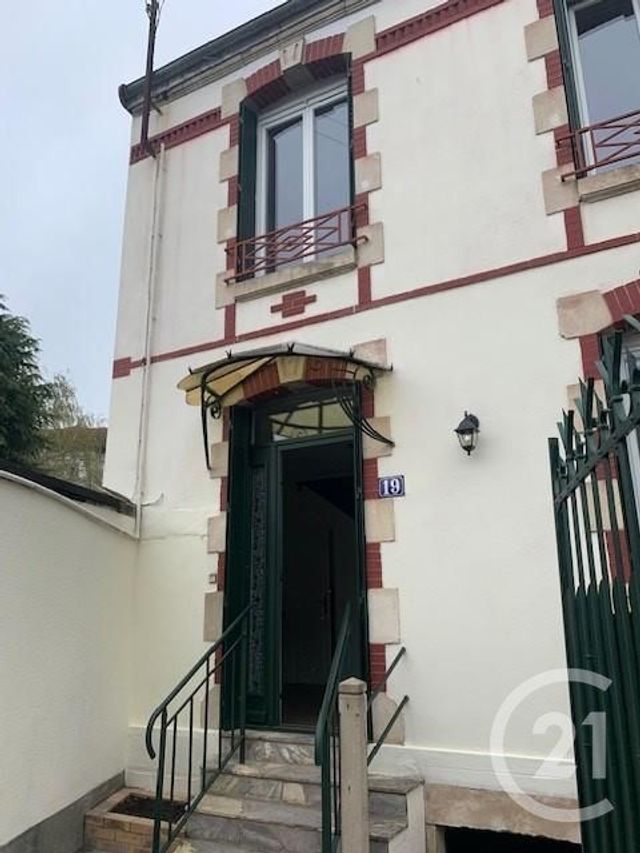 maison à louer - 3 pièces - 52.0 m2 - MONTLUCON - 03 - AUVERGNE - Century 21 Pasquet Immobilier