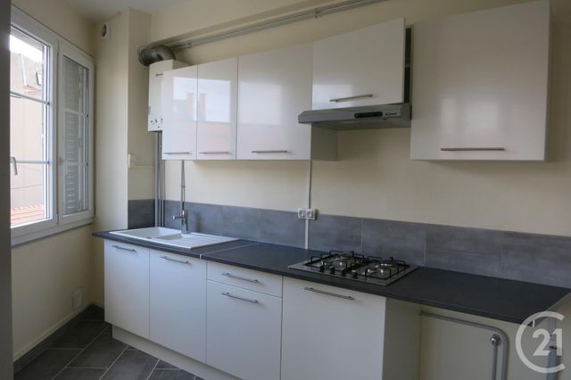 Appartement F2 à louer - 2 pièces - 53.0 m2 - MONTLUCON - 03 - AUVERGNE - Century 21 Pasquet Immobilier