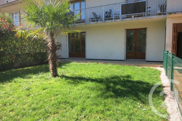 Appartement F4 à louer - 4 pièces - 95.66 m2 - DOMERAT - 03 - AUVERGNE - Century 21 Pasquet Immobilier