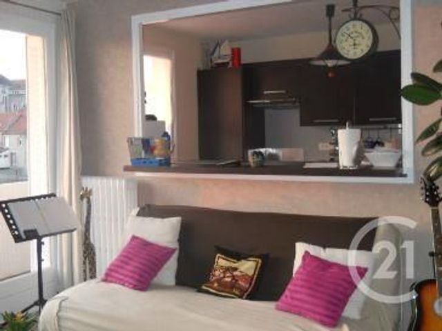Appartement F4 à louer - 4 pièces - 71.3 m2 - MONTLUCON - 03 - AUVERGNE - Century 21 Pasquet Immobilier