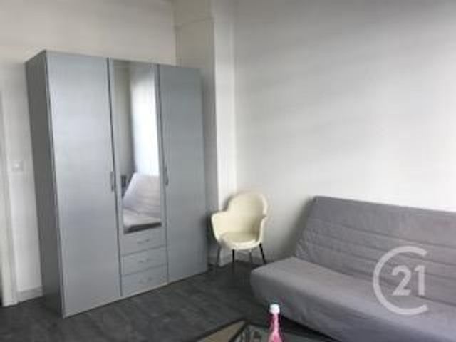 Appartement F1 à louer - 1 pièce - 35.0 m2 - MONTLUCON - 03 - AUVERGNE - Century 21 Pasquet Immobilier