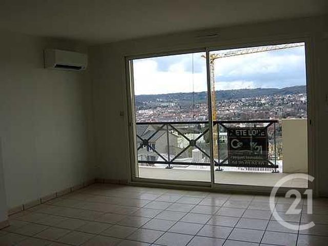 Appartement F3 à vendre - 3 pièces - 64.9 m2 - MONTLUCON - 03 - AUVERGNE - Century 21 Pasquet Immobilier