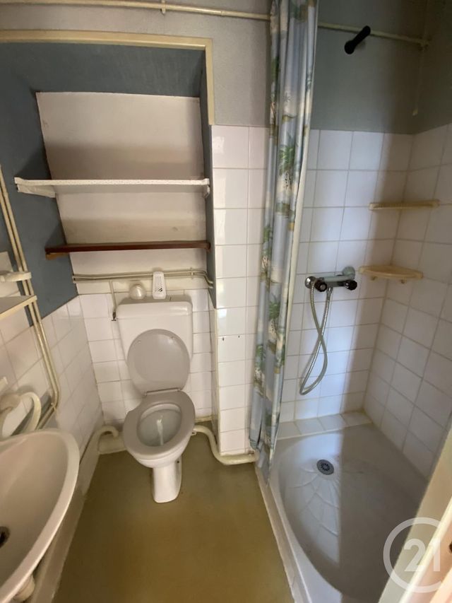 Afficher la photo en grand immeuble à vendre - 150.0 m2 - MONTLUCON - 03 - AUVERGNE - Century 21 Pasquet Immobilier