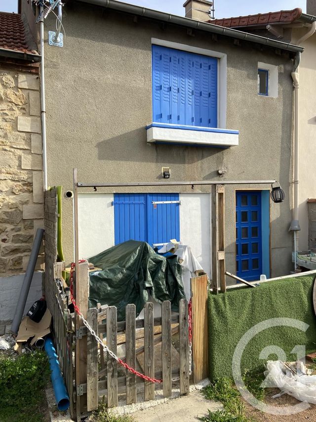 maison à vendre - 3 pièces - 55.0 m2 - DOMERAT - 03 - AUVERGNE - Century 21 Pasquet Immobilier