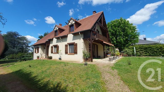 maison à vendre - 9 pièces - 176.0 m2 - MONTLUCON - 03 - AUVERGNE - Century 21 Pasquet Immobilier