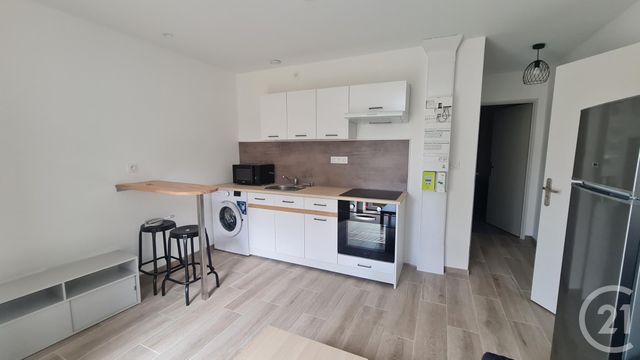 Appartement F4 à louer - 2 pièces - 30.55 m2 - MONTLUCON - 03 - AUVERGNE - Century 21 Pasquet Immobilier