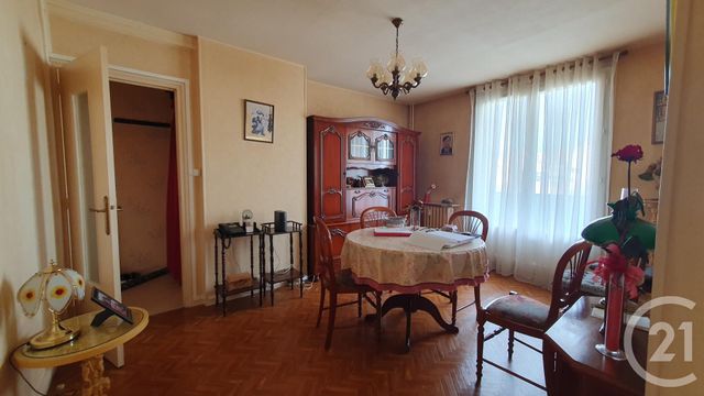 Appartement F4 à vendre - 5 pièces - 77.4 m2 - MONTLUCON - 03 - AUVERGNE - Century 21 Pasquet Immobilier