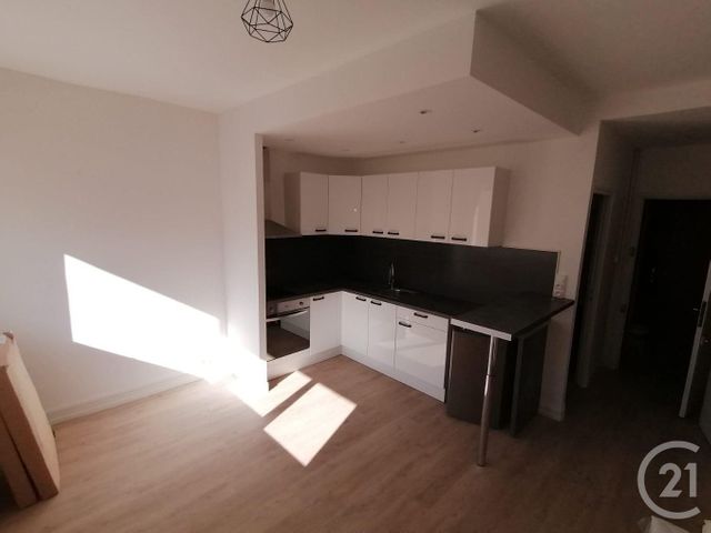 Studio à louer - 1 pièce - 22.0 m2 - MONTLUCON - 03 - AUVERGNE - Century 21 Pasquet Immobilier