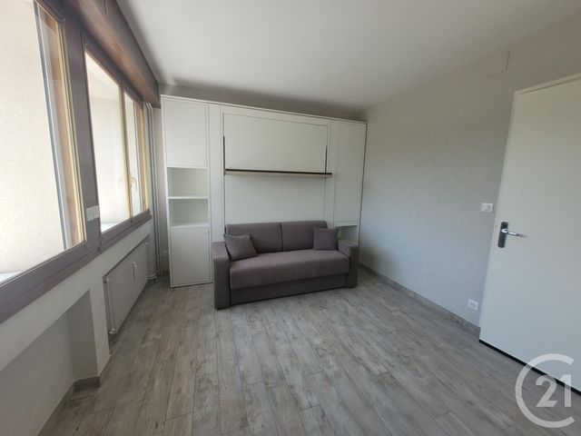 Studio à louer - 1 pièce - 20.0 m2 - MONTLUCON - 03 - AUVERGNE - Century 21 Pasquet Immobilier