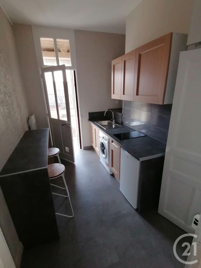 Appartement F2 à louer - 2 pièces - 43.29 m2 - MONTLUCON - 03 - AUVERGNE - Century 21 Pasquet Immobilier