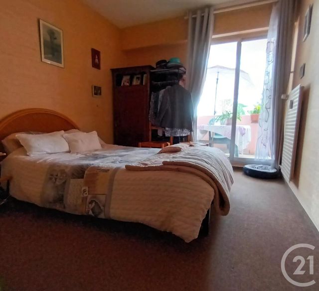 Appartement F4 à vendre - 4 pièces - 84.0 m2 - MONTLUCON - 03 - AUVERGNE - Century 21 Pasquet Immobilier