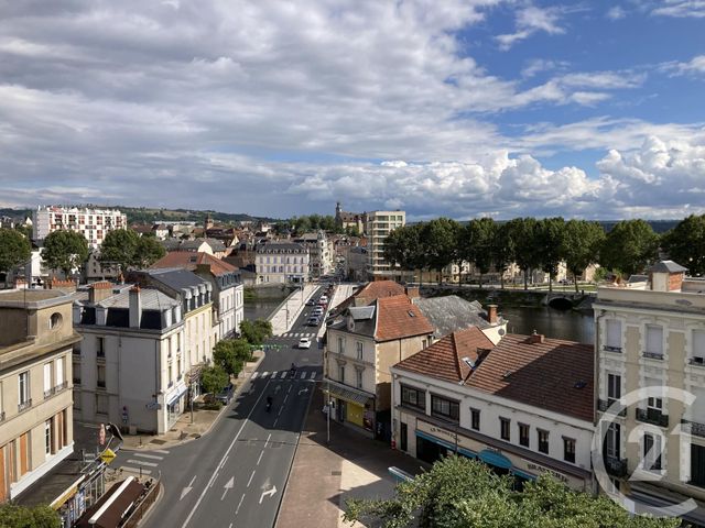Appartement F3 à vendre - 3 pièces - 72.49 m2 - MONTLUCON - 03 - AUVERGNE - Century 21 Pasquet Immobilier