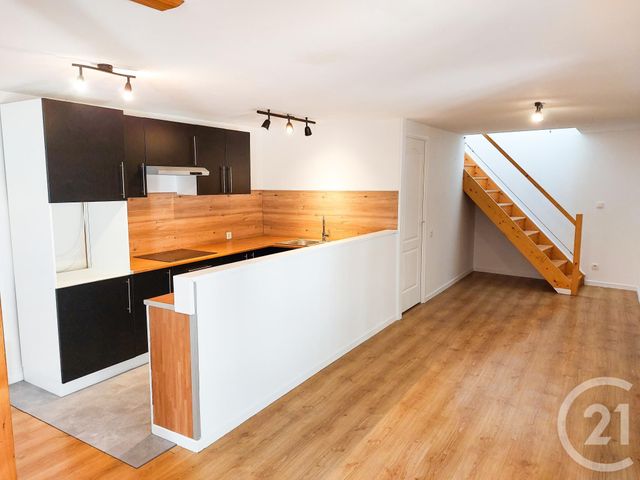 appartement à louer - 3 pièces - 80.0 m2 - MONTLUCON - 03 - AUVERGNE - Century 21 Pasquet Immobilier