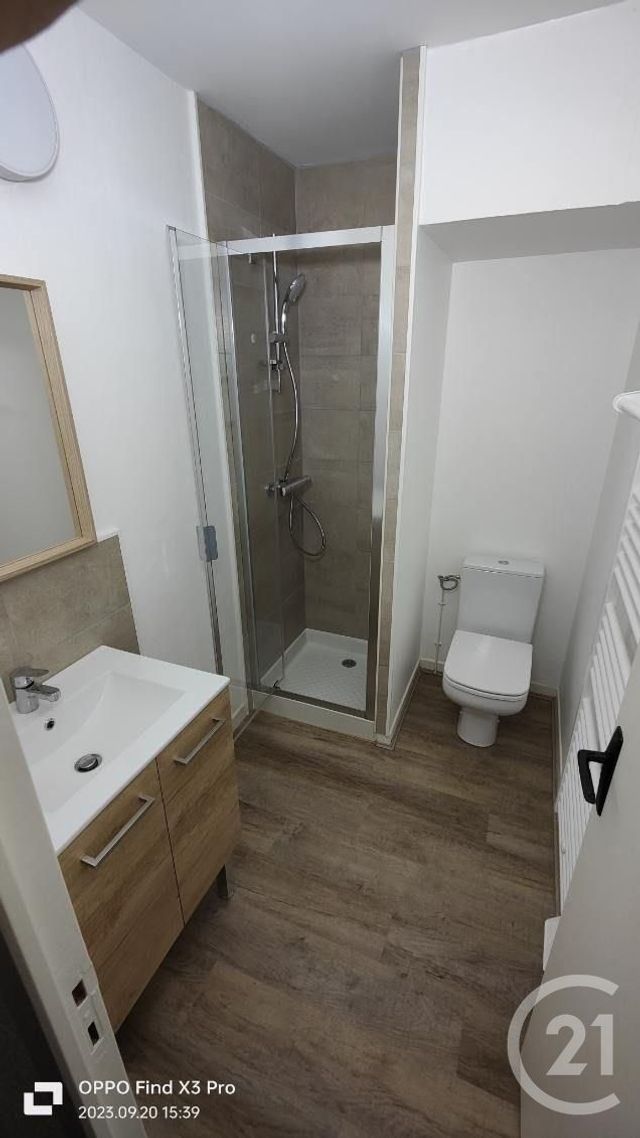 Appartement Studio à louer - 1 pièce - 30.0 m2 - MONTLUCON - 03 - AUVERGNE - Century 21 Pasquet Immobilier